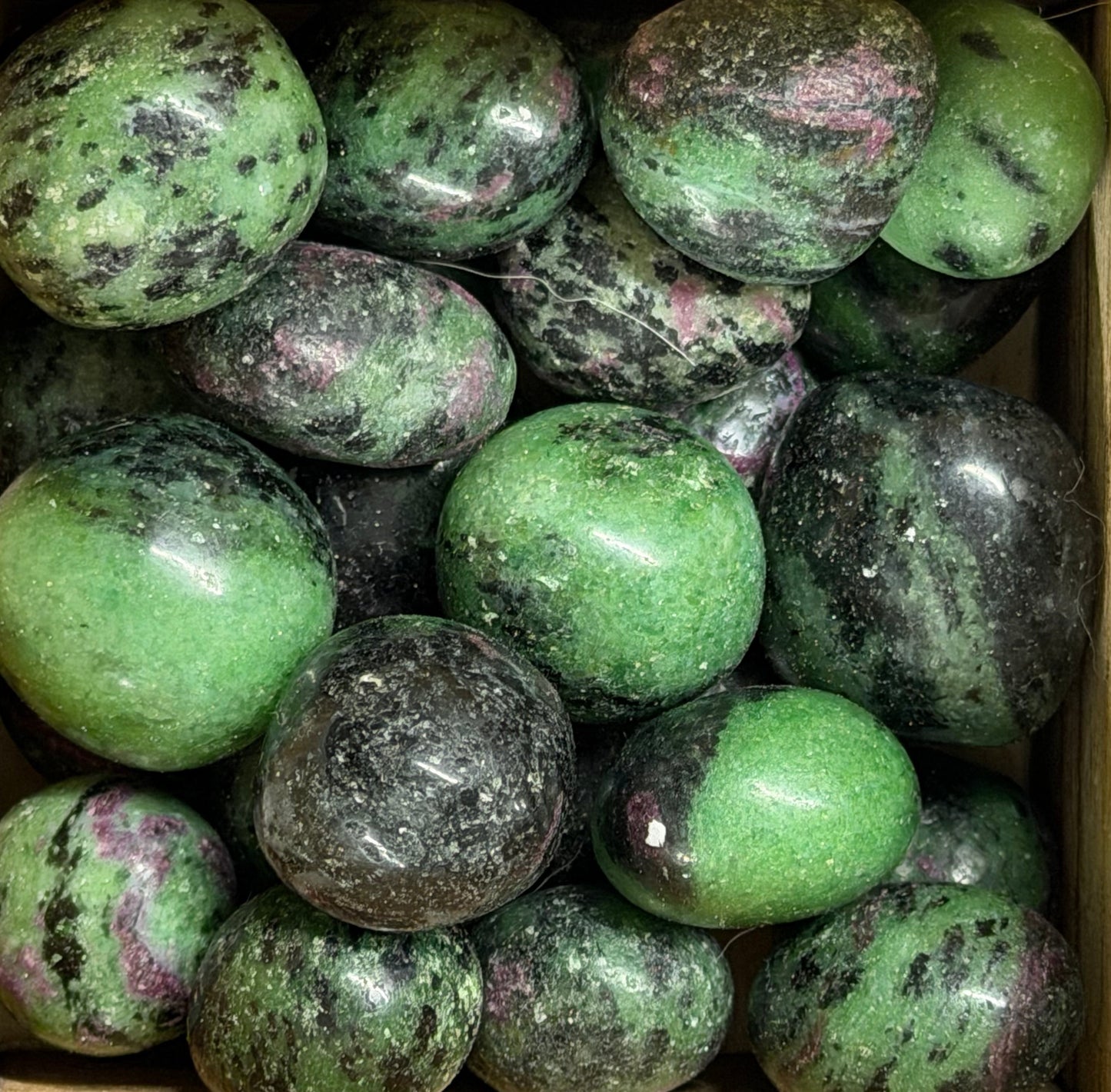 ruby zoisite tumbles