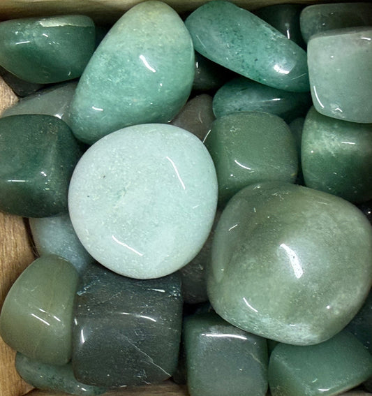 green aventurine tumbles